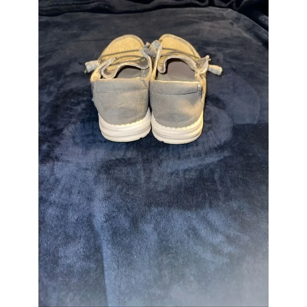 NWOT Hey Dude Women’s size 9 Light Glittery Gray Loafers
